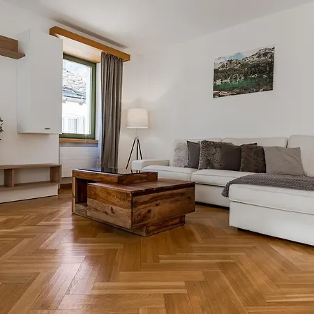 Casa Bernina Apartment Poschiavo Exterior photo